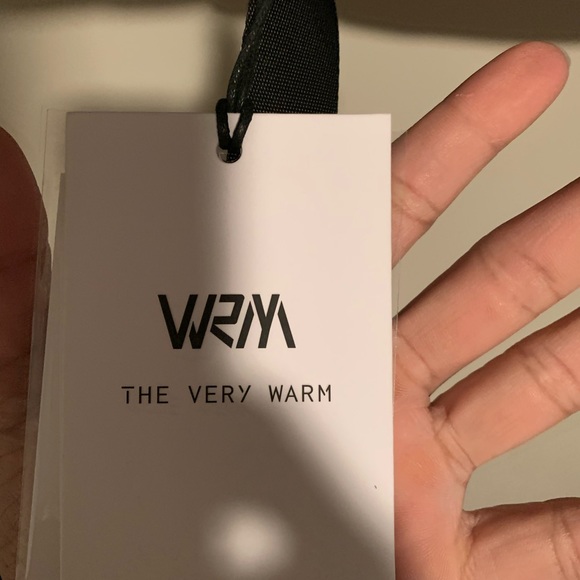 Reversible black down jacket brand new with tags - Picture 4 of 5